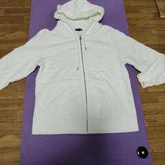 値下げ♦新品★厚綿のスウェットパーカー