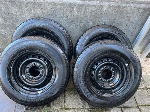 ハイエース　純正　標準タイヤ　ホイール　4本