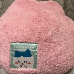ちいかわ　ハチワレ　クッション　新品タグ付き　プライズ品の画像