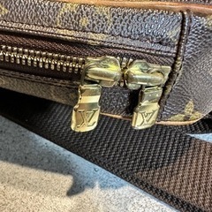 LOUISVUITTONルイヴィトン モノグラム ポシェットガンジュの画像