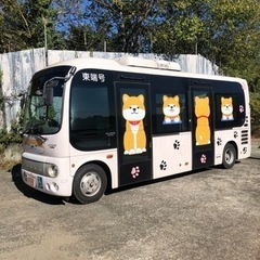 日野ポンチョロング　特種　車いす移動車構造変更済　車中泊　キャンピングカー　バスコン　路線バスの画像