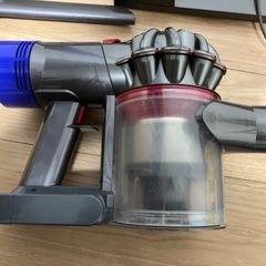 ダイソンV7 故障品の画像