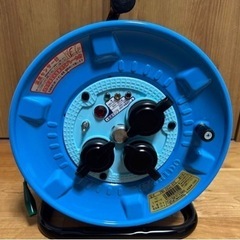 100V 屋外コードリール安い！未使用！　　電圧表示ランプ付！漏電過負荷兼用ブレーカー、温度センサー付の画像
