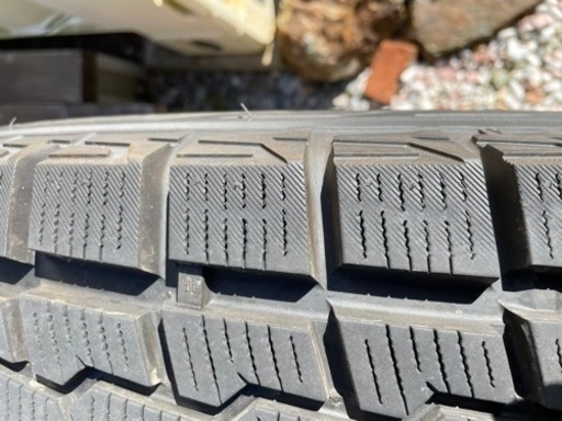 ばり山スタッドレス＋ハイラックスサーフ純正ホイール4本セット