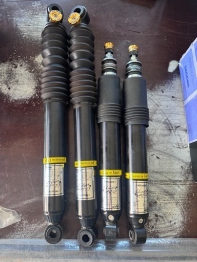 ハイエース200系用　車高下げ部品