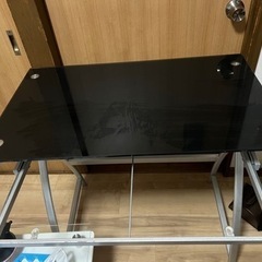 パソコン机の画像