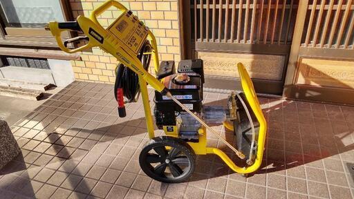 【交渉中】エンジン式 高圧洗浄機 チャンピオン