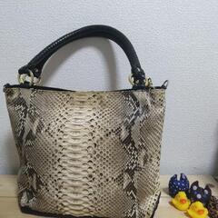 フルオーダー！本物蛇革！の画像