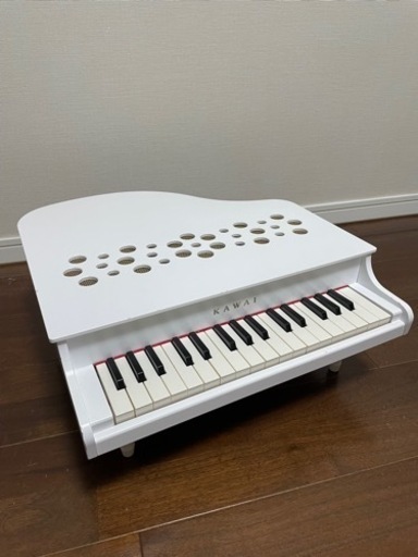 KAWAI ミニピアノ　白