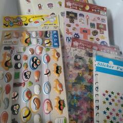 シール たくさんの画像