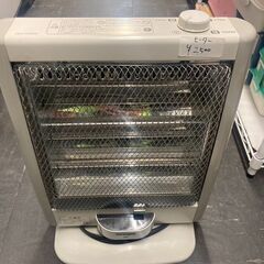 ☆中古￥2,500！HITACHI　ハロゲンヒーター　家電　HL...