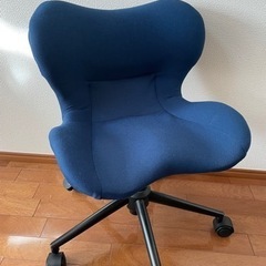 小さいオフィスチェア
