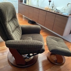 リクライニングチェアの画像