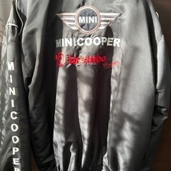 ミニクーパーのジャケットの画像