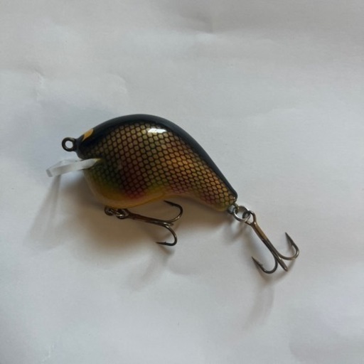 鮎川エッグベリー　ハンドメイドウッドルアー