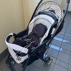 Combi コンビ　ベビーカー