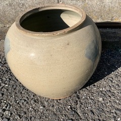 壺　火鉢　メダカ用にもの画像