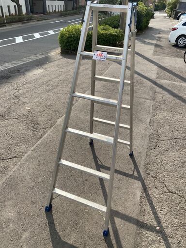 リサイクルショップどりーむ天保山店　No.10331　はしご兼用三脚！　状態良好！　早い者勝ち！