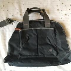 ニューバランス  バッグ  黒