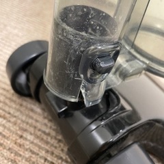 【取引中】【無料】スティック型掃除機 ツインバードの画像