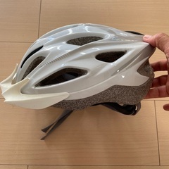 ヘルメット　キャノンディール