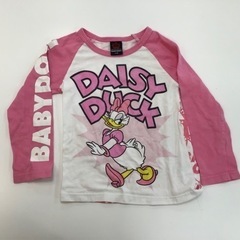 ドコモショップ仙台六丁の目店　 BABYDOLLのロングTシャツ110サイズの画像