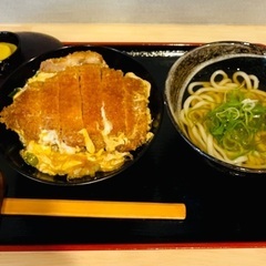 京橋、がもよんの美味しいお店！　うどん処 ごく楽