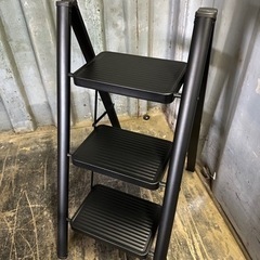 3段棚はしご　ブラック