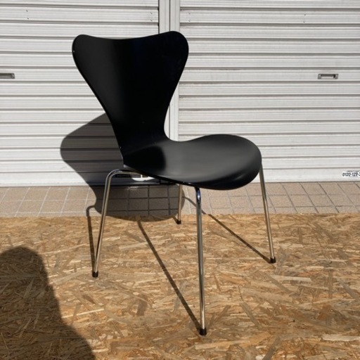 【正規品】フリッツハンセン セブンチェア FRITZ HANSEN SERIES 7 デザイナーズチェア アルネ・ヤコブセン ブラック