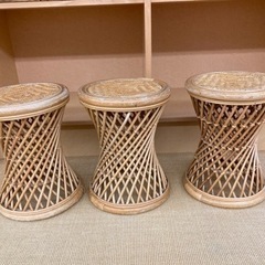 籐製のスツール　3ｹ