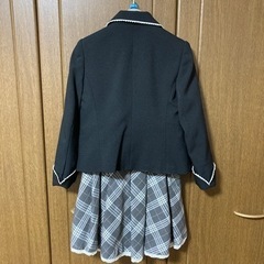 フォーマル女児スーツ120の画像