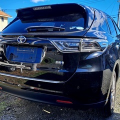 他の自社ローン店よりも安く乗れます!!ハリアーハイブリッド プレミアム4WD☆内装が高級感がありかっこいいです♡内装パノラマ画像有り！の画像