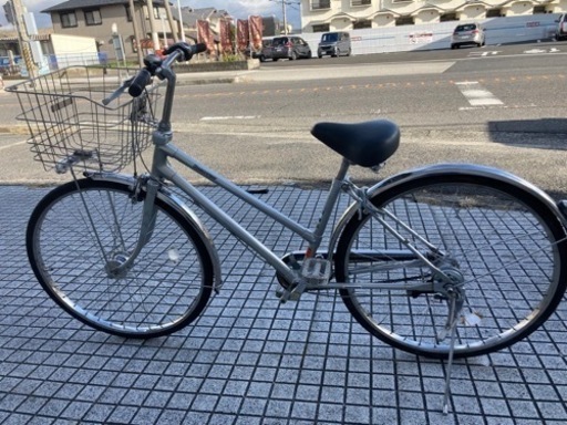 【26インチ自転車】ブリヂストン製　美品❗️内装3段変速　LEDオートライト付　BAA認定車　鍵新品❗️スペアキーあり　若林自転車　唐崎店　SALE中❗️