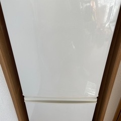(取引中)(無料) SHARP 冷蔵庫　137L