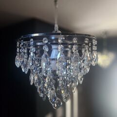 クリスタルグラスシャンデリアの画像