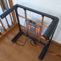 最短時間で取りに来ていただける方に無償でお譲りします。電気こたつの画像