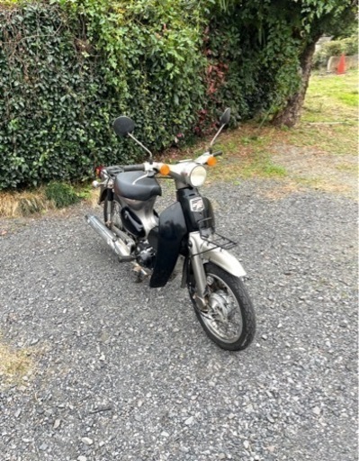 683. 動画あり　リトルカブ　4速セル付き　FI  原付　バイク　50cc   車体
