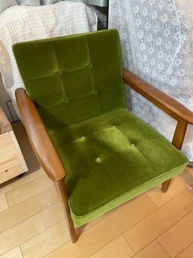 取引中　カリモク60 Kチェア　モケットグリーン　1シーター