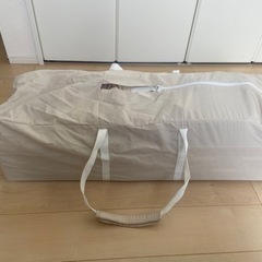 値下げ★Aprica折りたたみベビーベッドの画像