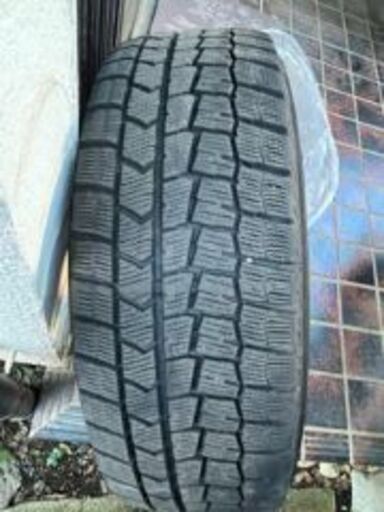 【引取り・手渡し扱いのみ】ダンロップ スタッドレスタイヤ・アルミ付 4本セット 195/65R15