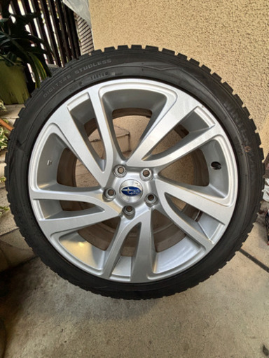 スバル レヴォーグ18インチ純正ホイール&ダンロップスタッドレスタイヤ　小傷あり　手渡しのみ