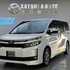 トヨタ　ヴォクシー