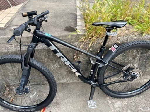 トレックロスコー7 2023年モデル