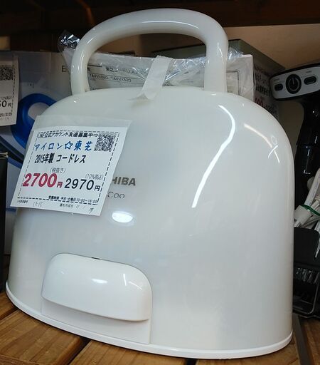品質保証☆配達有り！2700円(税別）東芝 コードレス アイロン ピンク