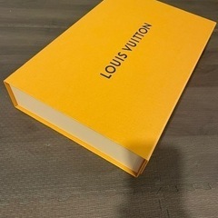 ルイヴィトン LV Louis Vuitton ラッピング箱の画像