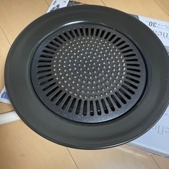 電気グリル鍋　＋　丸型焼肉プレートの画像