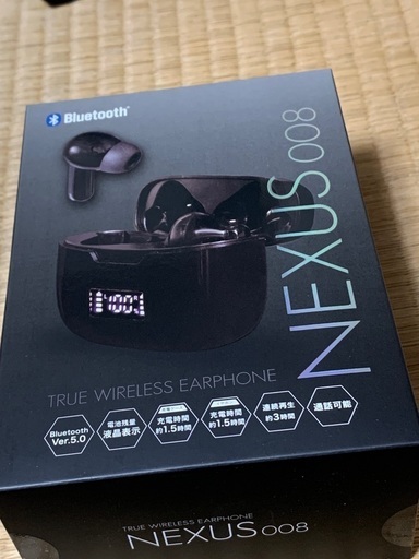 Bluetooth対応イヤホン1月中だけ1500円