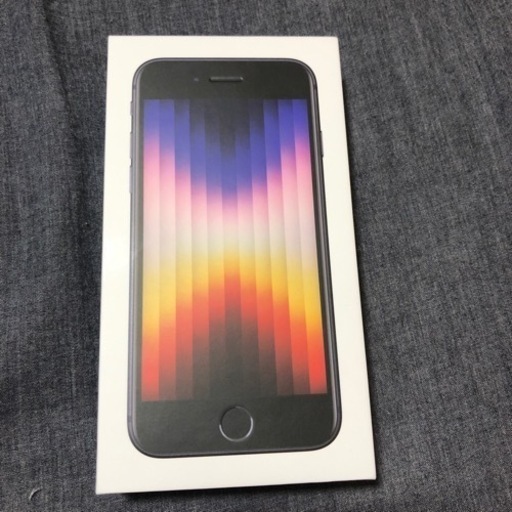 iPhone iphone se3 64gb sim free midnight color.