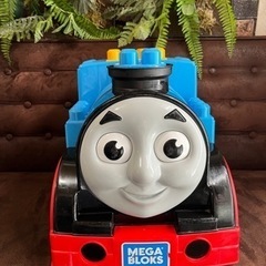 メガブロック　トーマスの入れ物
