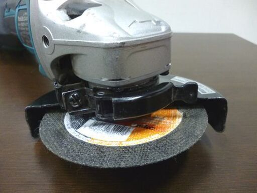 makita 充電式 18V 100mm ディスクグラインダ GA412D 本体 バッテリー×1個付き マキタ 札幌市東区 新道東店